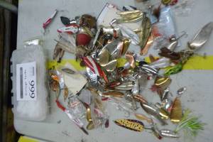 lot 666 image: Lot of Vintage Fishing Tackle