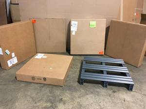 Lot of 6 - 24 x 24 Plastic Skids see pictures