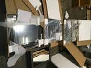 Lot of 4 assorted medicine cabinets not used in like new condition  Customer Returns See Pictures
