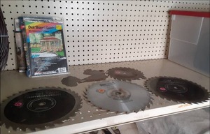 lot 16 image: Saw Blades and Home Dcor Lot See...