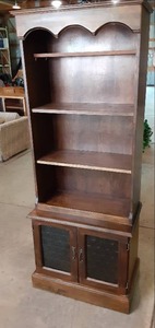 lot 27 image: Vintage 4 Shelf Cabinet 29 X 17 X...