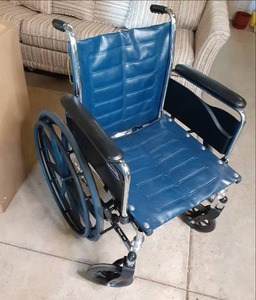 lot 39 image: Invacare Tracer EX2 Wheelchair Goo...