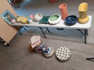 lot 111 image: Red Wing and Other Ceramic Dcor, ...