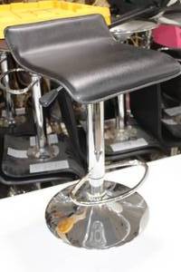 Chrome Metal Low Back Pedestal Bar Stool with Foot Rest Black 15Wx15Dx26H