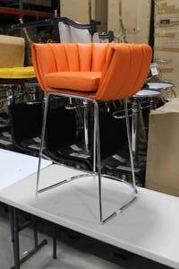 Metal Bar Chair Orange 23Wx21Dx35H