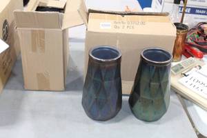 Lot of (2) Accent Dcor Vases GreenBlue 9Hx5-12D (in box)