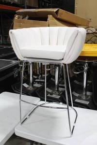 Metal Bar Chair White 23Wx21Dx35H