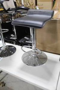 Chrome Metal Low Back Pedestal Bar Stool with Foot Rest Black 15Wx15Dx35H