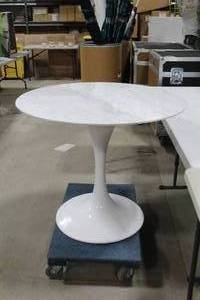Marble Pedestal Dining Table White 29Hx36D