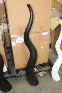 Tusk Vase Black 62Hx9D