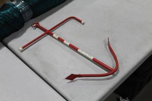 Metal Decorative Anchor RedWhite 14Wx22H