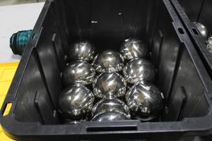 Lot of (12) Decorative Balls Silver 6D