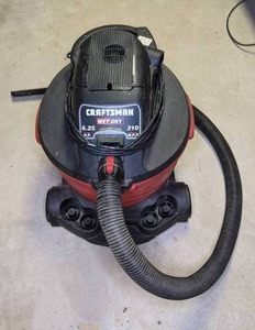 lot 27 image: Craftsman 16 Gallon 6.25 Peak HP WetDry Vac