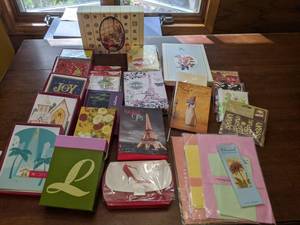 lot 101 image: Lot of Stationery and Greeting Cards