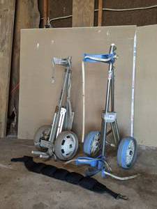 lot 88 image: (2) Golf Push Carts and Padded Belt
