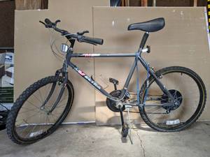 lot 83 image: Murray All Terrain Bike