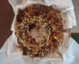 lot 232 image: Sparkling Autumn Wreath