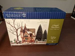 lot 203 image: Dept. 56 Dickens Village Series 1 Royal Tree Court Collectible Building