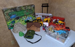 lot 421 image: Toy Lot Plastic Animals, Trucks, Action Figures, Wild Hunting Play Set, etc.