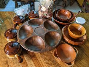lot 151 image: Ceramic Lidded Pots, Wood Bowls, Potpourri, Glass Gems, etc.