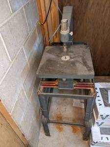 lot 291 image: Vintage Craftsman Band Saw As Is