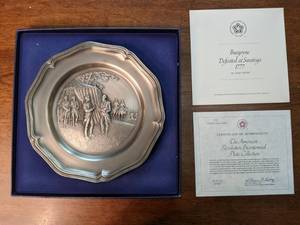 lot 168 image: Franklin Mint Burgoyne Defeated at Saratoga American Revolution Bicentennial Collectible Plate