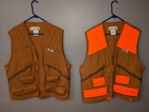 lot 399 image: (2) Scheels Outfitters Hunting Vests Mens Large