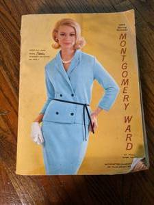 lot 196 image: Vintage Montgomery Ward SpringSummer 1965 Catalog