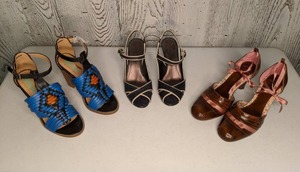 lot 475 image: (3) Pairs of Womens Heels Size 6.5