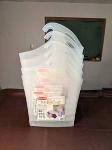 lot 268 image: (5) Hanging Holders for Cards, Gift Bags, Crafts,etc .