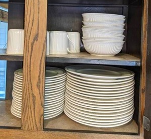 lot 613 image: Set of Mikasa Italian Countryside Dishes