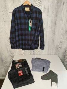 lot 511 image: Brand New Mens Levis, Flannel Shirt, Thermal Shirt & Socks