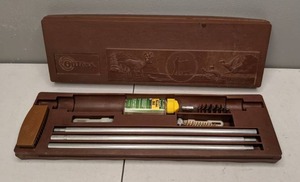 lot 725 image: Outers Gun Cleaning Kit