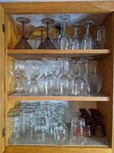lot 715 image: Contents of Cupboard Wine and Martini Glasses, Tumblers