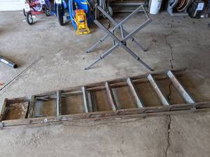 lot 590 image: Wood Ladder and Folding Stand
