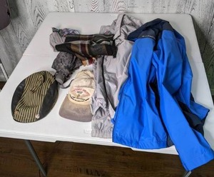 lot 543 image: Mens Clothing & Accessories Columbia Rain Jacket, Hats, Scarf, Umbrella