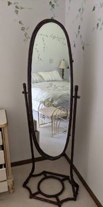 lot 20 image: Tilting Floor Mirror with Decorative Base