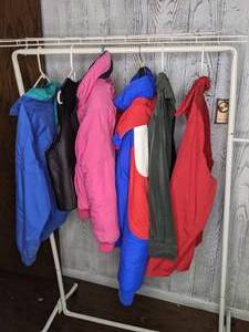 lot 518 image: (5) Pieces of Outerwear See photos