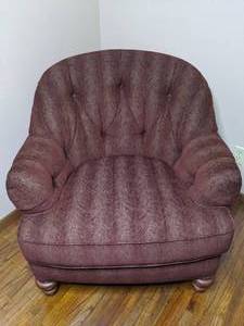 lot 664 image: Maroon Striped Armchair with Tufted Back (2 of 2)