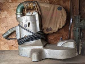 lot 768 image: Vintage Hilco Heavy Duty Floor Sander Edger