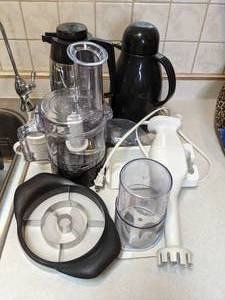 lot 647 image: Food Processor, Immersion Blender, Coffee Carafes, etc.