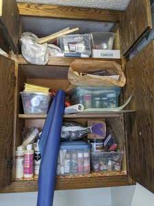 lot 803 image: Contents of Cupboard Arts and Crafts Supplies