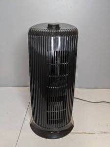 lot 850 image: Mini Portable FanAir Purifier