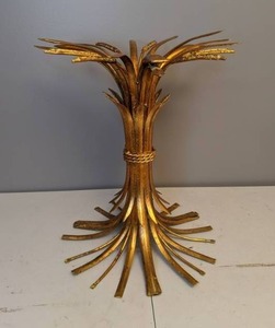 lot 817 image: Lavish Gold Table Base