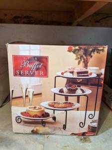 lot 854 image: 4-Tier Buffet Server