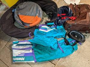 lot 864 image: Sporting Goods Bags, Swimways Product