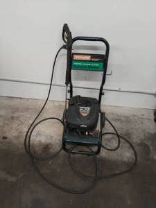 lot 11 image: Craftsman Power Washer