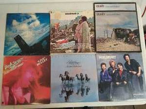 lot 4 image: Collection of Classic Rock Records