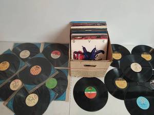 lot 41 image: Large Collection of Records