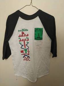 lot 30 image: Vintage Roger Waters 1987 Radio KAOS Tour Shirt